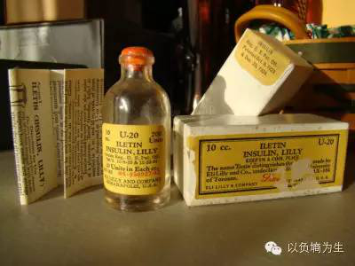 第一支商業(yè)化的牛胰島素注射液，商品名因蘇林/Iletin (Insulin, Lilly)