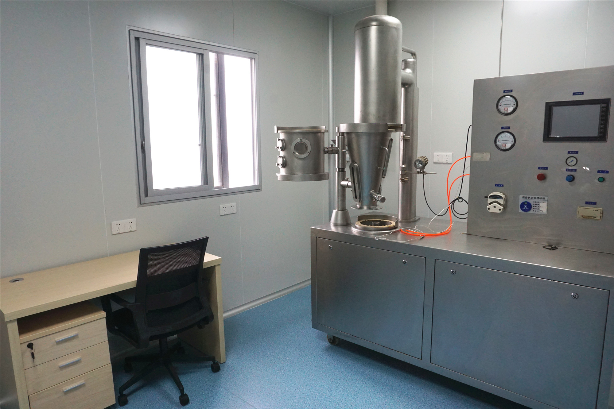 新實(shí)驗(yàn)室9.jpg